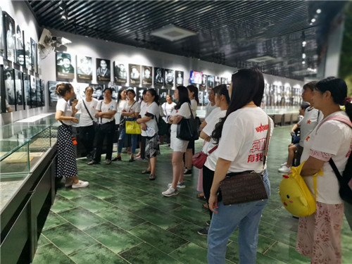 圖片2.jpg 圖片2.jpg