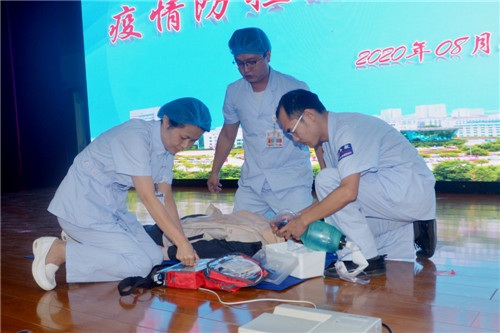 技能操作培訓(xùn).jpg 技能操作培訓(xùn).jpg